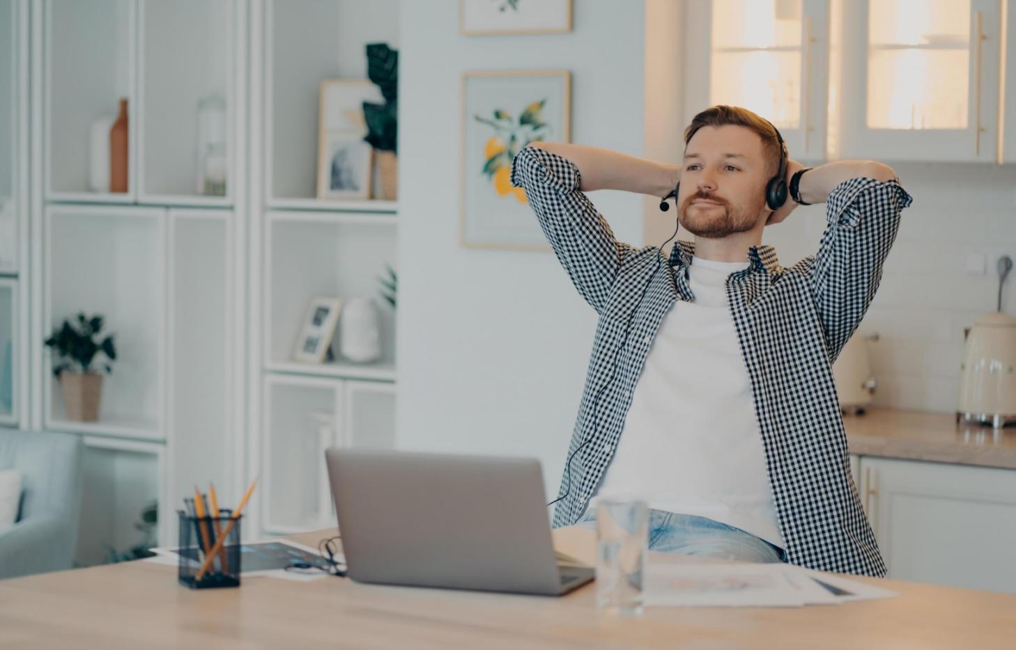 Gruppendiskussion während eines Finanzworkshops